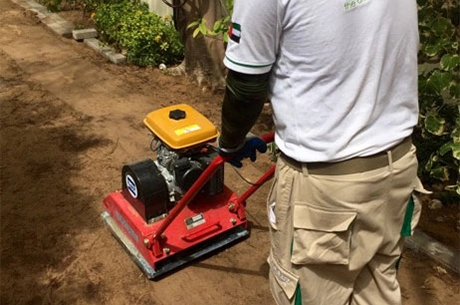 artificial grass installation process dubai uae 02.webp