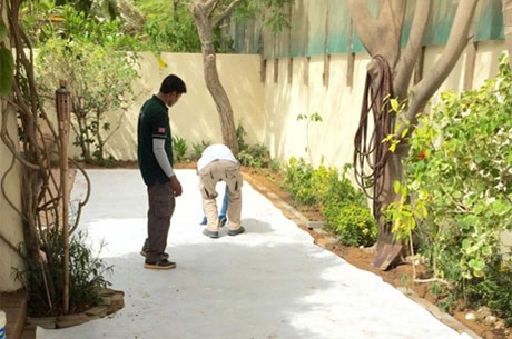 artificial grass installation process dubai uae 04.webp
